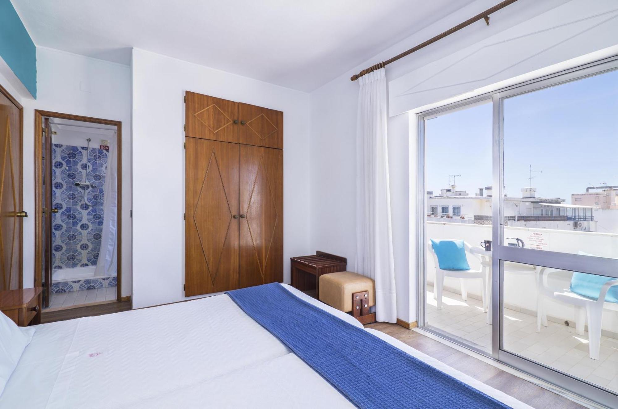Rosamar Apartamentos Armação de Pêra Pokoj fotografie
