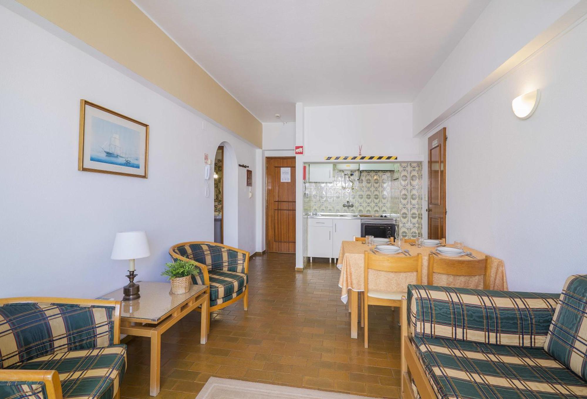 Rosamar Apartamentos Armação de Pêra Pokoj fotografie