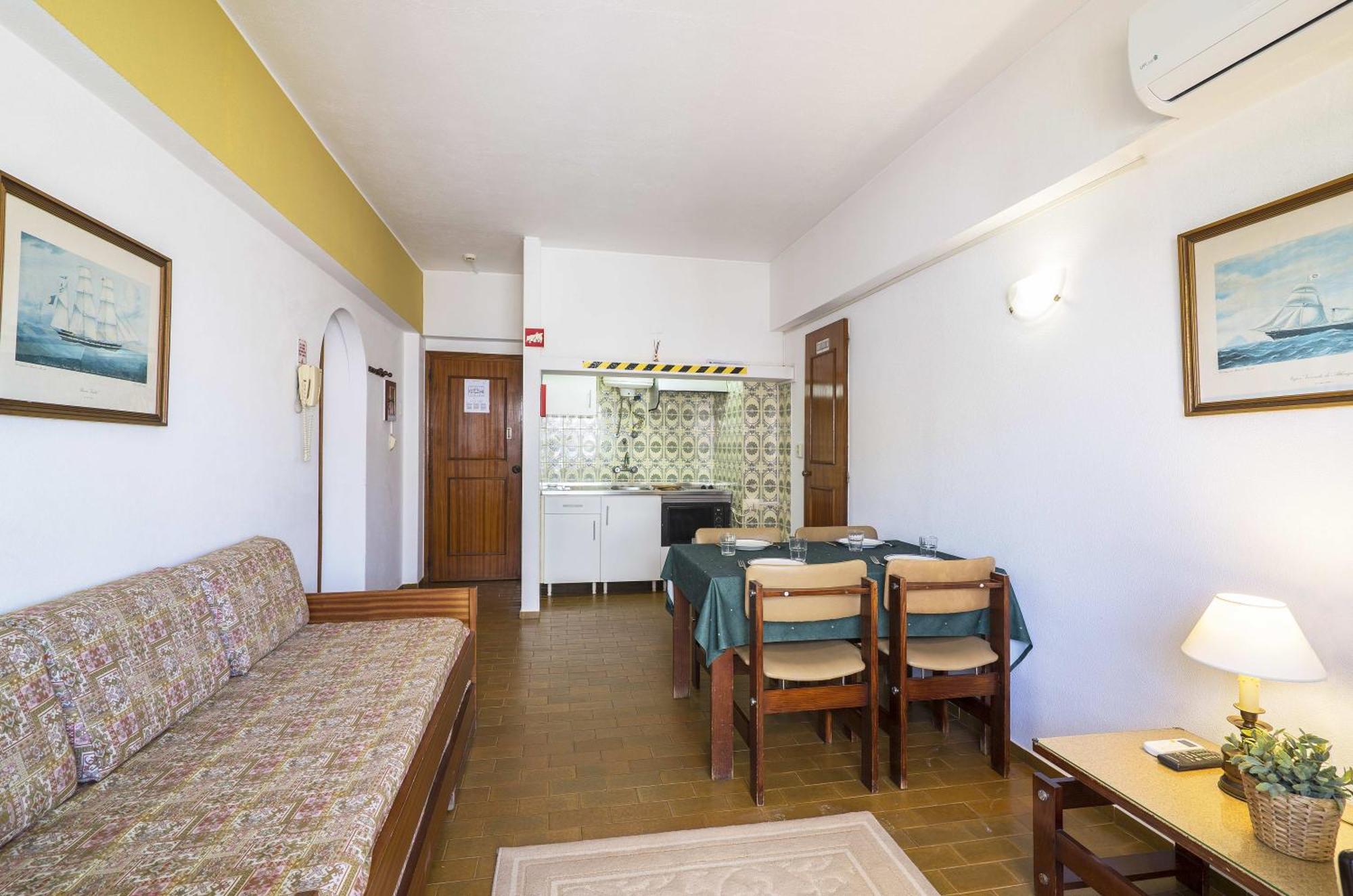 Rosamar Apartamentos Armação de Pêra Pokoj fotografie